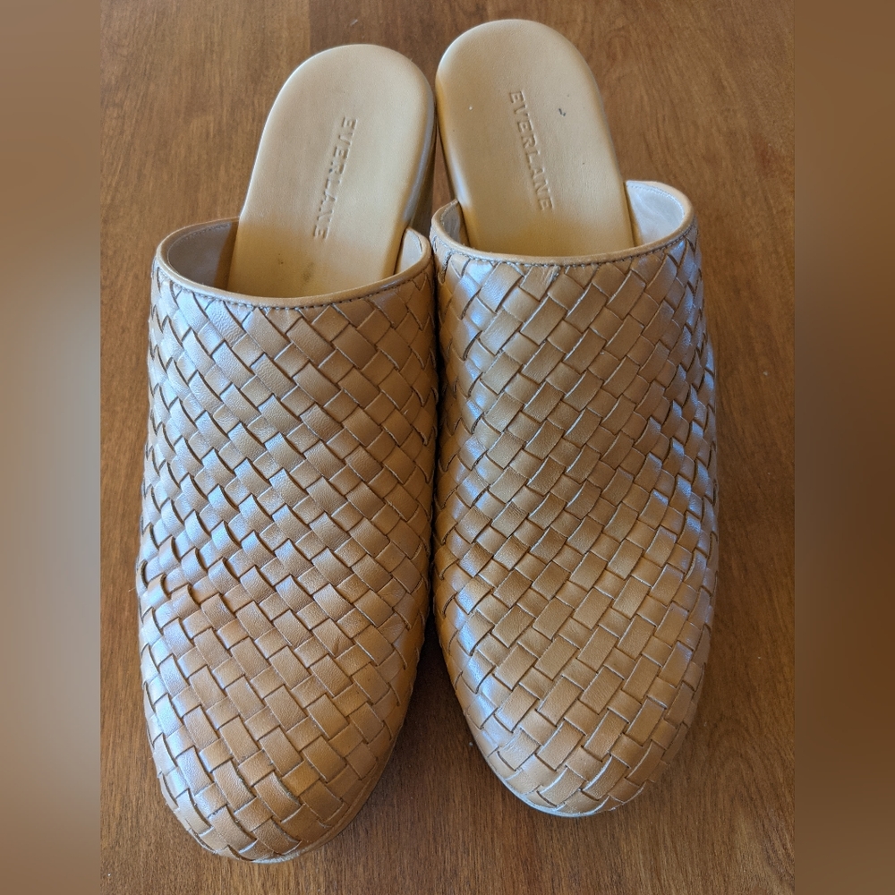 Everlane platform clog